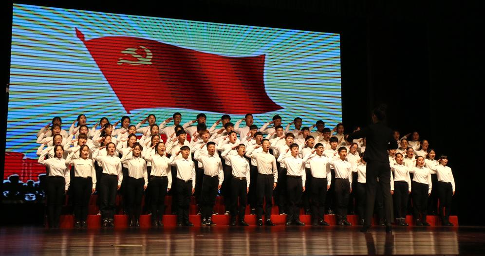 安博注册_安博（中国）隆重举行“礼赞改革开放·唱响时代篇章”主题红歌合唱大赛